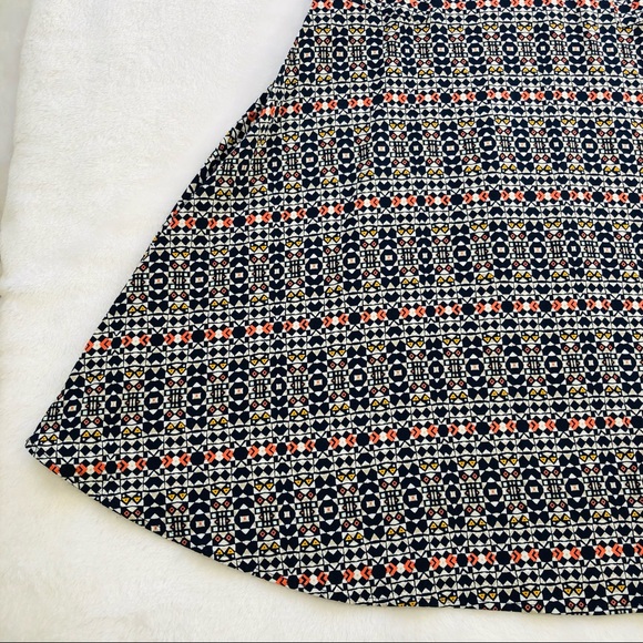 H&M, Geometric Design Sleeveless Dress, Size 4 - Picture 6 of 16